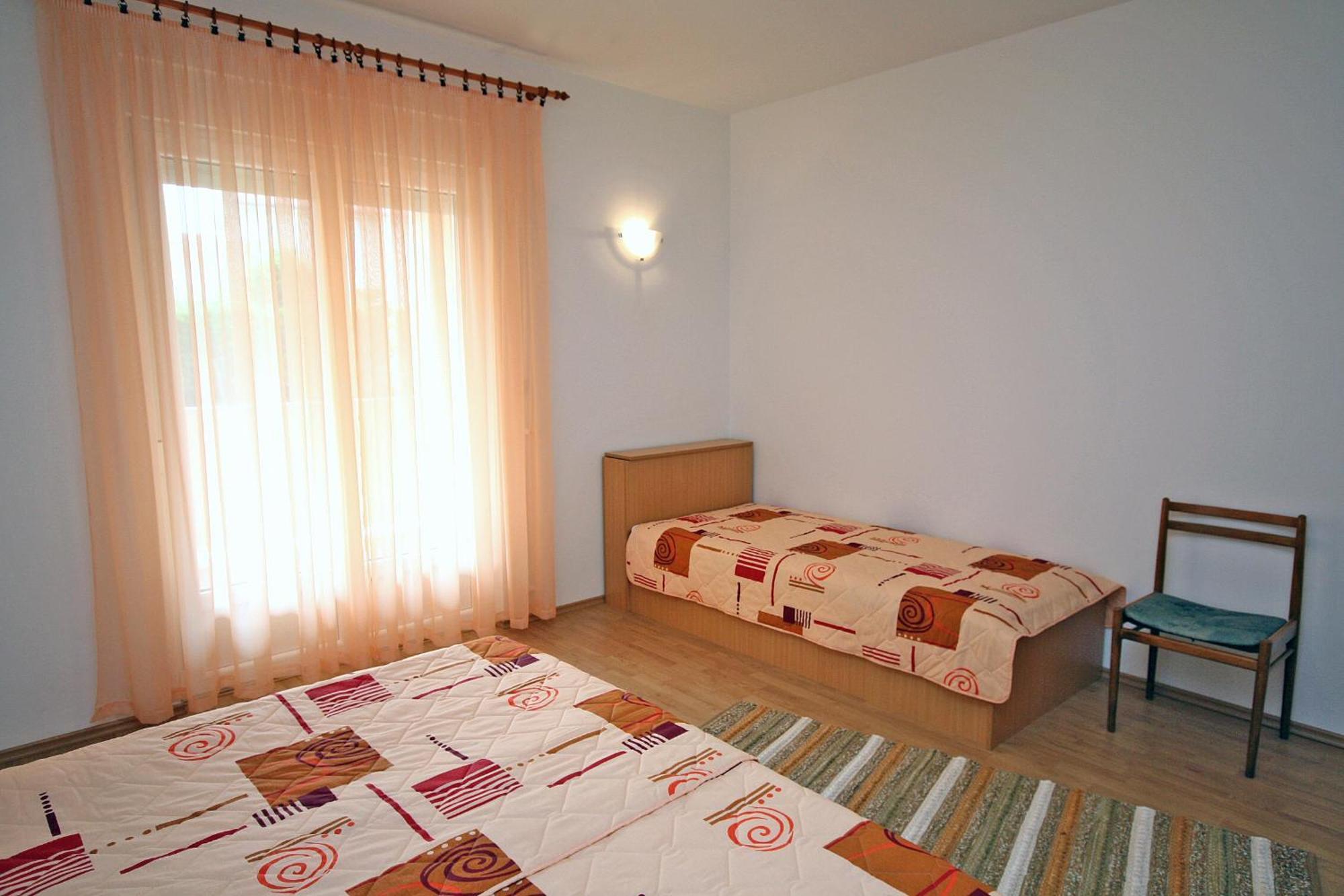 Apartments With A Parking Space Palit, Rab - 5028 Szoba fotó